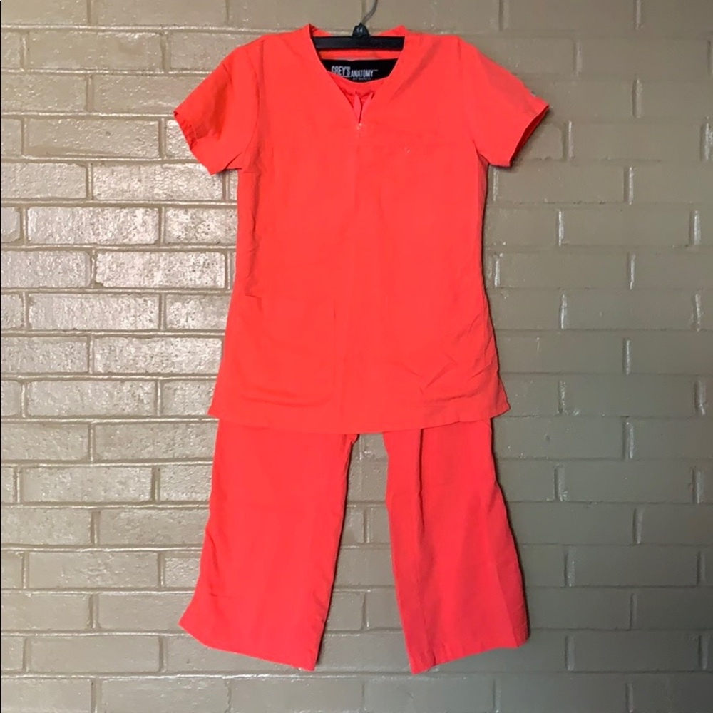 Greys anatomy scrubs papaya XS/XSP